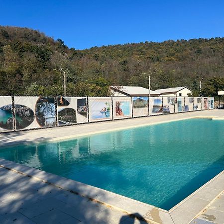Vega Resort Restaurant & Lodge Orşova Екстериор снимка