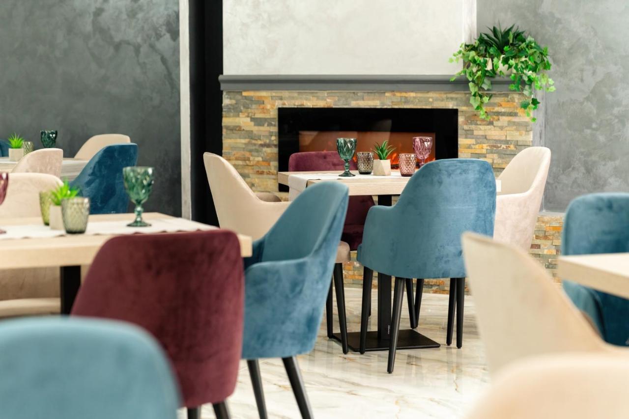 Vega Resort Restaurant & Lodge Orşova Екстериор снимка